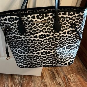 Cheetah print Michael Kors purse